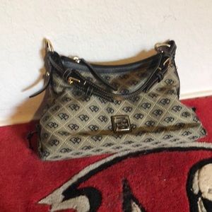 Dooney & Bourke purse